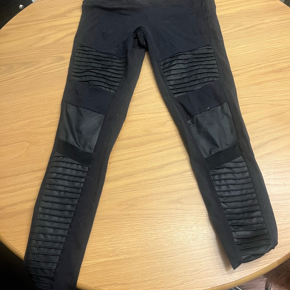 Alo Black Moto Leggings - L